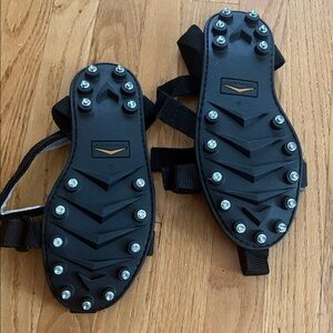 STABILicers Studded Snow Footwear Unisex Size Small (6.5-7.5 Men 8.5-10 Women)